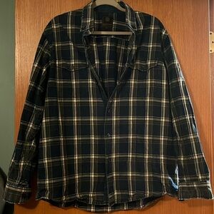 Men’s washed button up shirt